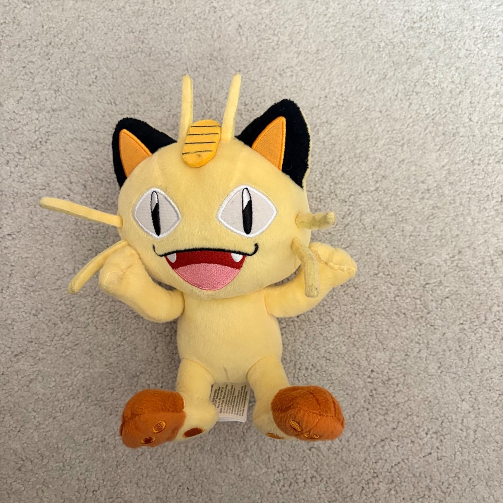 8" Meowth Tomy Pokemon Plush Yellow Cat Stuffed Animal Toy Excellent